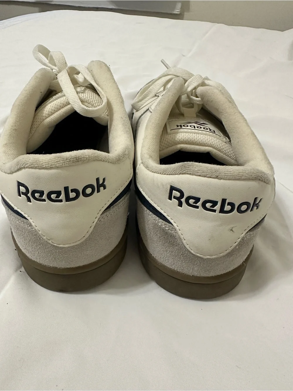 Reebok classic low